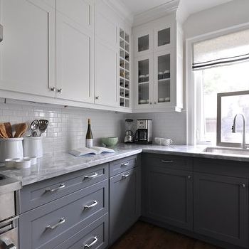 White Upper Cabinets Dark Lower Cabinets, Contemporary, kitchen, Meredith Heron Design Blue Lower Kitchen Cabinets, White Upper Cabinets Dark Lower, Dark Lower Cabinets, Two Toned Kitchen Cabinets, White Upper Cabinets, Two Tone Kitchen Cabinets, Lower Cabinets, Серая Кухня, Upper Kitchen Cabinets