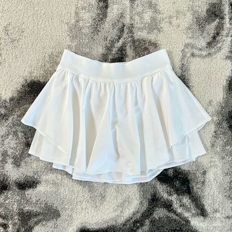 Lululemon White Court Rival High Rise Skirt Lululemon Court Rival Skirt, Lululemon White Skirt, Lululemon Png, Lululemon Skirt Outfit, Lulu Lemon Skirt, Lululemon Skirts, Court Rival Skirt, Lululemon Clothes, Fitness Fashion Active Wear