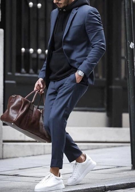 Dark Blue Blazer Outfit Men, Grey Hoodie Outfit Men, Blue Blazer Outfit Men, Hoodie Blazer, Blue Blazer Outfit, Suits And Sneakers, Dark Blue Blazer, Hoodie Outfit Men, Men's Fashion Tips