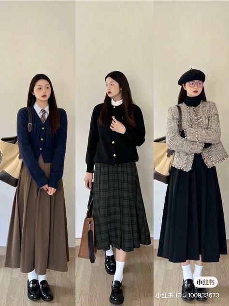 Mun Outfits Modest, Korean Long Skirt Outfits For Winter, Korean Winter Skirt Outfit, Fall Fashion Japan, Work Outfits Retail, Winter Outfits Skirt Long, Academic Conference Outfit, Office Aesthetic Outfit, Long Skirt Uniform