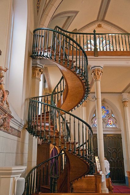 The Miraculous Staircase of Loretto Chapel in Santa Fe, NM was built (according to the legend) by a mysterious carpenter said to be St. Joseph himself.  The Gothic Revival-style chapel was patterned after King Louis IX's Sainte-Chapelle in Paris.  The Chapel was completed in 1878. The Miraculous Staircase was built sometime between 1877 and 1881. It took at least six months to build, and has two 360 degree turns with no visible means of support. Loretto Chapel, New Mexico Vacation, Spiral Stairs, Land Of Enchantment, Stair Steps, Rustic Outdoor, Stairway To Heaven, Spiral Staircase, Stairs Design