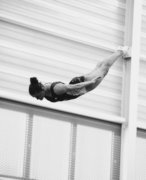 Gymnastics - Trampoline - Me Gymnastics Trampoline, 2025 Vision, Logo Ideas, Tumbling, Gymnastics, Diving, Vision Board, Gym, Train