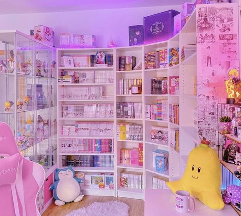 Figure Display Ideas, Manga Shelf, Shelf Inspiration, Otaku Room, Room Redesign, Gaming Room Setup, Cute Room Ideas, Gamer Room, Pretty Room