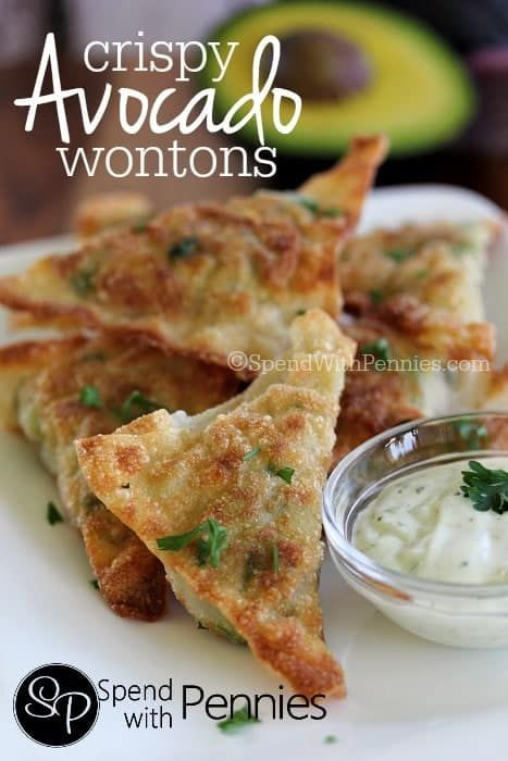 Crispy Avocado Wontons! - Spend With Pennies Things To Do With Wonton Wrappers, Wonton Filling Ideas, Things To Make With Wonton Wrappers, Avocado Wontons, Crispy Avocado, Avocado Appetizer, Appetizer Board, Crispy Wonton, Wonton Recipes