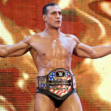 WWE United States Champion Alberto Del Rio. Alberto Del Rio Wwe, Monday Night Raw, Lucha Underground, Jeff Hardy, Year Of Dates, Monday Night, Wwe Superstars, Pro Wrestling, Matcha