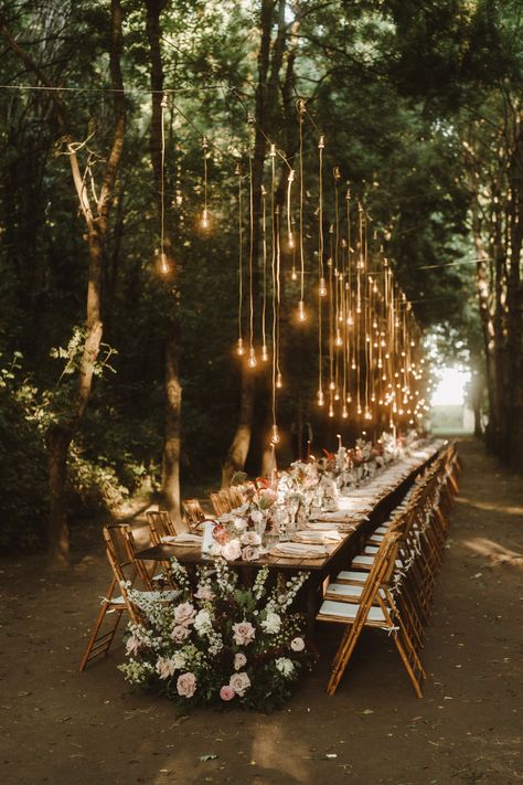 Wedding Planning & Design White Cat Wedding
Venue Convento dell’Annunciata
Photographer Kreativ Wedding Enchanted Forest Wedding Theme, Twilight Wedding, Forest Theme Wedding, Garda Lake, Tag Your Love, Earthy Wedding, Enchanted Forest Wedding, Cat Wedding, Dream Wedding Decorations