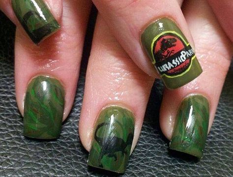 Jurassic park nails Jurassic Park Nails, American Nails, Themed Nails, Tropical Nails, Crazy Nails, Halloween Nail Art, Christmas Nail Art, Cool Nail Designs, 9th Birthday