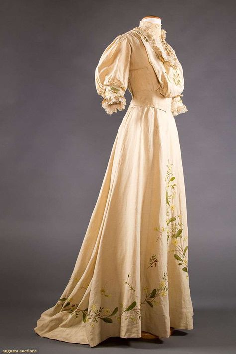 Tea gown, linen, no location available, 1902 1900s Tea Gown, Victorian Tea Dress, Embroidered Vines, Vines Flowers, Victorian Dresses, Tea Gown, Historical Dress, 1900s Fashion, Edwardian Dress