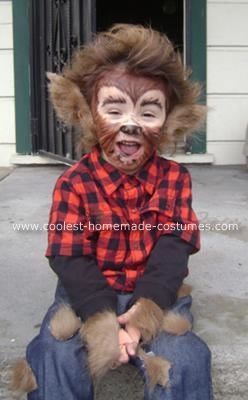 Homemade Classic Werewolf Costume for my son Jeff who had to endure my werewolf costume when he was younger! Classic Werewolf, Disfarces Halloween, Werewolf Costume, Kostum Halloween, Wolf Costume, Diy Kostüm, Costumes For Teens, Homemade Costumes, Boy Halloween Costumes