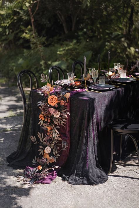 Dark Outside Wedding Theme, Gothic Aisle Decor, Moody Fairy Wedding, Dark Flower Centerpieces, Moody Aisle Decor, Gothic Reception Ideas, Rustic Gothic Wedding Decorations, Witch Wedding Ideas Decor, Dark Wedding Floral Arrangements