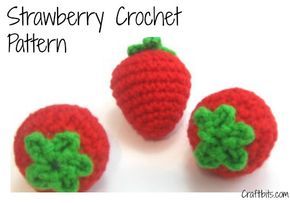 Strawberry Crochet Pattern — craftbits.com could put these on top of crochet jar top dollies. Crochet Strawberries, Crochet Vegetables, Crochet Strawberry, Crochet Fruit, Confection Au Crochet, Toys Crochet, All Free Crochet, Crochet Food, Play Food