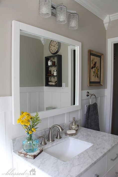 Sherwin Williams Revere Pewter, Cottage Bathroom Design Ideas, Best Bathroom Paint Colors, Cottage Style Bathrooms, Cottage Room, Revere Pewter, Cottage Bathroom, Bathroom Paint Colors, Beautiful Cottages