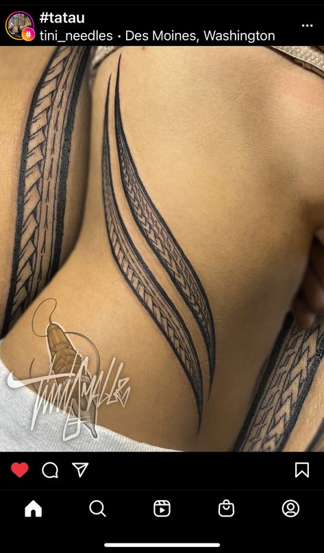 Negative Band Tattoo, Maui Tattoo Women, Polynesian Tattoo Designs Pattern, Waist Tattoos For Women Side, Simple Thigh Tattoos Women, Kirituhi Tattoo, Tattoo Pols, Maori Tattoo Frau, Tribe Tattoo