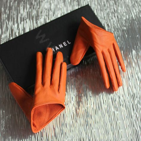 Orange Gloves, Elegant Gloves, Sheepskin Gloves, Leather Gloves Women, Short Gloves, Gloves Fashion, Disney Handbags, How To Make Clothes, Womens Gloves