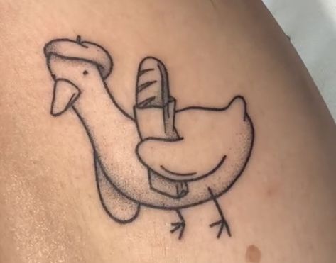 Baguette Tattoo, Duck Tattoos, Lion Tattoo, Oui Oui, Tattoos And Piercings, Infinity Tattoo, Body Art Tattoos, Ducks, Jesus Fish Tattoo