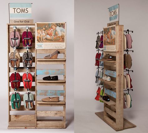 toms Store Fixtures Design, Clothing Store Design, Store Interiors, Retail Merchandising, Store Fixtures, Rack Design, Store Design Interior, Contract Furniture, Pop Up Store