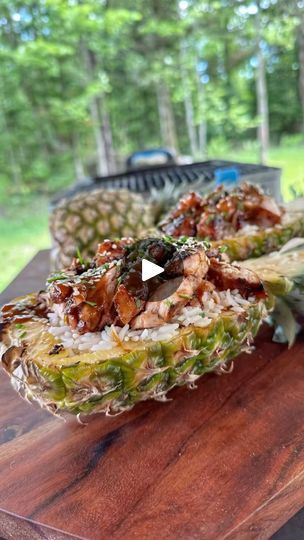 Pineapple Boats, Huli Chicken, Huli Huli, Huli Huli Chicken, 21 Day Fix Meal Plan, Chicken Recipies, Pineapple Chicken, 21 Day Fix Meals, Grilled Pineapple