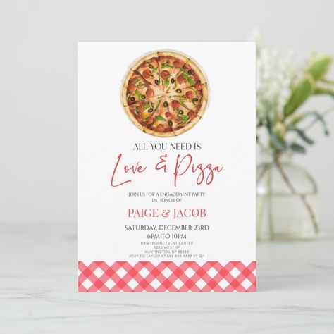 Pizza Engagement Party, Pizza Rehearsal Dinner, Couples Wedding Shower Themes, Pizza Couples, Couples Shower Themes, Rehearsal Dinner Themes, Heart Themed Wedding, Wedding Shower Food, Pizza Wedding