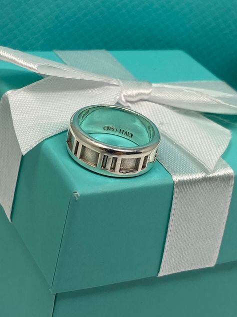 Tiffany Atlas Ring, Tiffany Atlas, Blue Gift, 18k Yellow Gold Ring, The Atlas, Roman Numeral, White Bow, Wide Bands, Roman Numerals