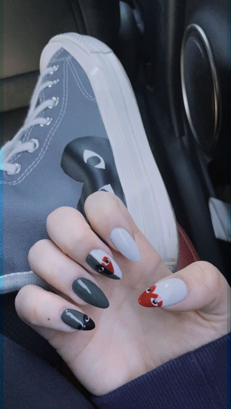 Nails Half And Half, Half And Half Nails, Comme Des Garcons Nails, Half Nails, Black Heart Nails, Card Nails, Eyes Nails, Heart Nail, Pure Heart