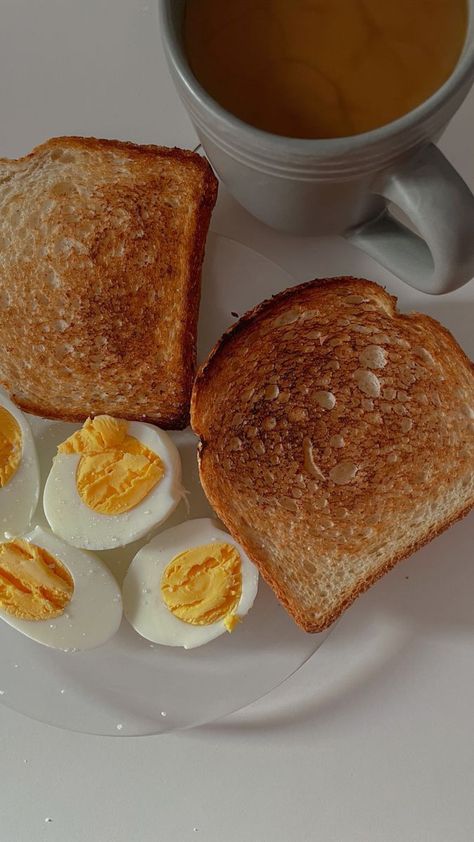 Eggs Toast, Eating Food Funny, Healthy Food Inspiration, Healthy Food Dishes, Healthy Food Motivation, Healthy Lifestyle Food, Snap Food, Food Snapchat, Food Obsession