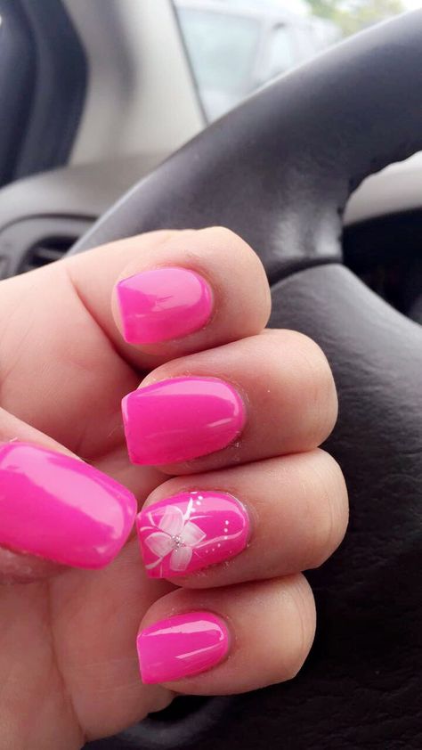 Barbie Pink Nails Design Ideas, Hot Pink Flower Nails, Pink Tropical Nails, Hot Pink Toe Nails, Pink Nails Hot Pink, Bright Pink Nail Designs, Nails On Dark Skin, Designed Nails, Pink Toe Nails