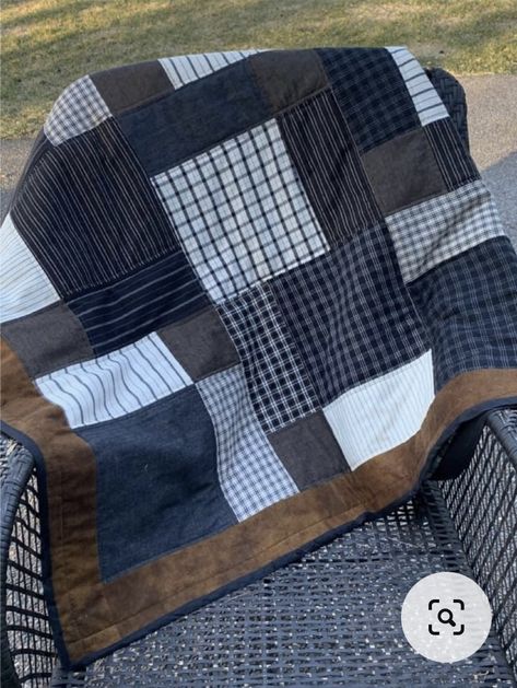 Memory Quilts From Clothes Men Patterns, Masculine Quilts, Tshirt Quilt Diy, Blue Jean Quilts, Quilt Shirt, Rustic Quilts, Jean Quilt, Neutral Quilt, Flannel Quilts