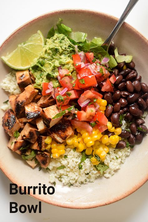 Chipotle Chicken Burrito Bowl, Veggies Meals, Chipotle Salad Dressing, Chipotle Chicken Burrito, Cilantro Lime Cauliflower Rice, Chipotle Bowl, Chicken Burrito, Chicken Burrito Bowl, Best Meal Prep