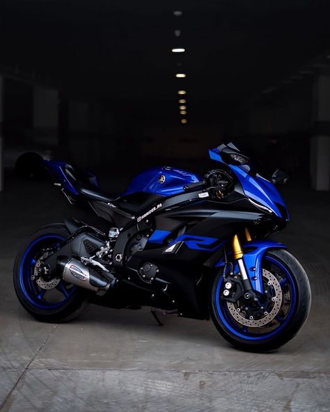 600cc Sport Bikes, Yamaha R6 Aesthetic, R6 Motor, Motor R6, Bikes Yamaha, R1 Bike, Beginner Motorcycle, Kawasaki 250, Motos Yamaha