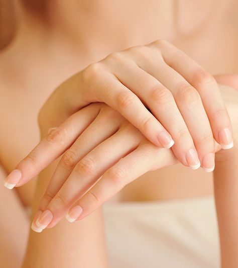 10 Simple Beauty Tips For Hands At Home Hand Care Routine, Nail Care Tips, Nail Care Routine, Brittle Nails, Beauty Tips For Skin, Best Beauty Tips, Pretty Hands, Nail Health, Manicure At Home