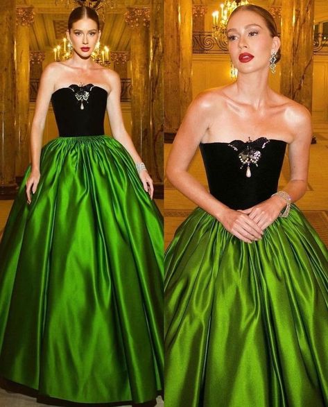 Miss Sohee, Princess Ballgown, Luxurious Dress, Fairytale Gown, Green Formal Dresses, Chic Dress Classy, Luxurious Dresses, Cute Nike Outfits, Gowns Dresses Elegant