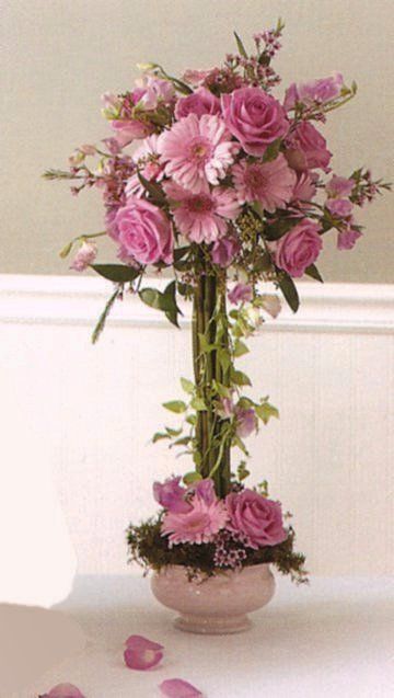 Topiary Centerpieces Table Decorations, Topiary Flower Arrangements, Pink Wedding Flowers Centerpiece, Topiary Wedding, Flower Topiary, Floral Topiaries, Topiary Centerpieces, Wedding Reception Table Decorations, Gubahan Bunga