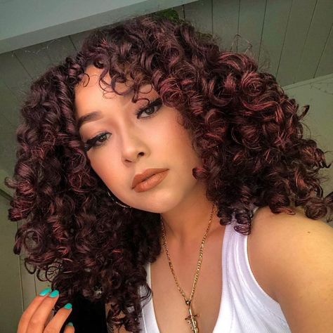 Dark Red Hair Color Natural Curly, Curly Hair Color 2023 Trends, Wine Hair Color Curly, Red Pintura Highlights Curly, Curly Dark Brown Hair With Red Highlights, Red Balayage On Curly Hair, Cool Brown Curly Hair, Curly Haircolour Ideas, Cherry Coke Hair Curly