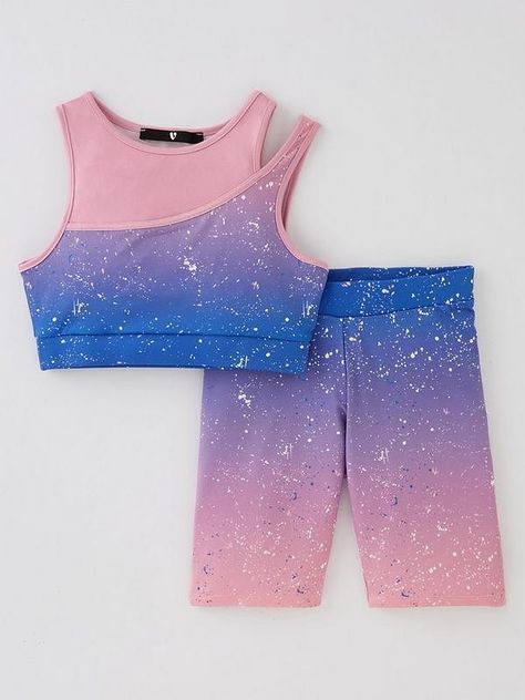 Girls Sports Wear, Kids Sportswear, Working Out Outfits, Cycling Short, Girls Sports, Mood Board Fashion, Simple Trendy Outfits, Sports Top, Kids Sports