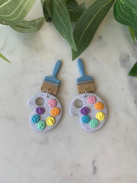 #artteachersofinstagram #artteacher Teacher Jewelry, Teacher Earrings, Diy Earrings Polymer Clay, Handmade Clay Jewelry, Clay Diy Projects, Metal Clay Jewelry, Polymer Clay Diy, Polymer Clay Jewelry Diy, Art Earrings