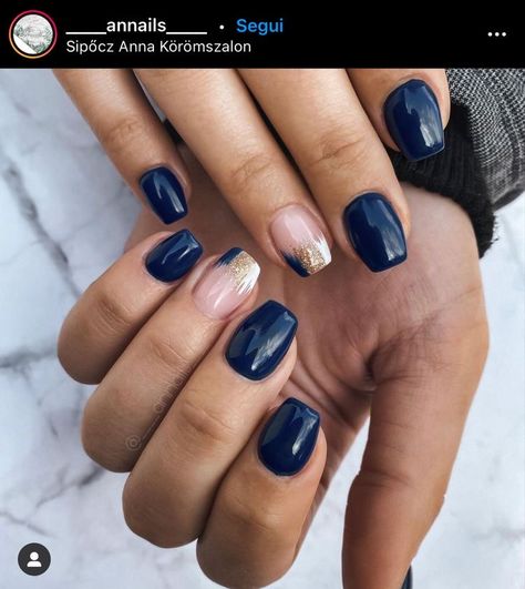 Navy Biab Nails, Dark Blue Short Nails, Navy And Gold Nails, Blue Short Nails, Navy Nails Design, Blue Gold Nails, Blue Wedding Nails, Dark Blue Nails, Navy Nails