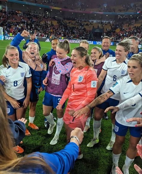 Georgia Stanway, Lionesses Football, Mary Earps, Twenty Twenty Three, Woman Soccer, Best Soccer Shoes, England Lionesses, Female Footballers, Women Wallpaper