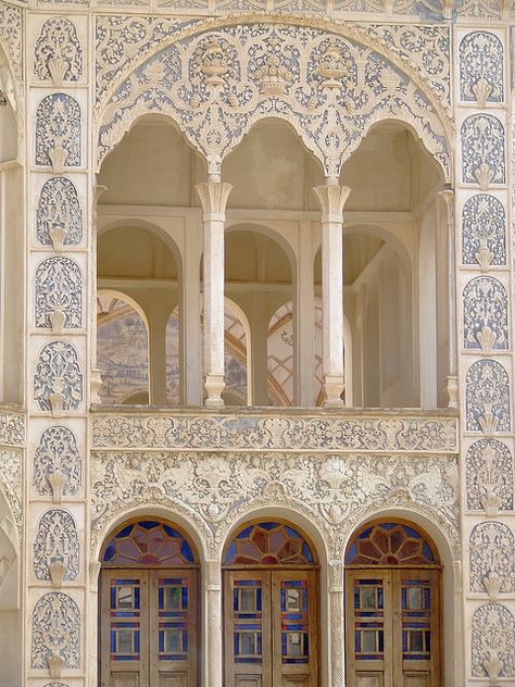 Khaneh Tabatabaei-ha ("The Tabatabaeis' House"), Kashan, Isfahan prov, Iran Architecture Morocco, Iranian Cinema, Islamic Quotes About Life, Kashan Iran, Iranian Culture, Architecture White, Isfahan Iran, Iranian Architecture, Persian Architecture