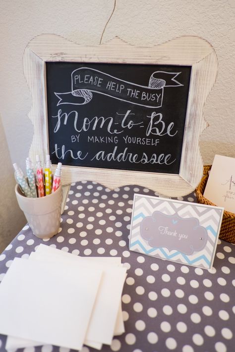 A blog by Ashley Urke on creative homemaking for the modern day woman including home decor, DIY projects, simple living, entertaining, and decorating. Bos Baby, Babyshower Party, Twin Shower, Baby Shower Brunch, Baby Shower Invitaciones, Bachelorette Party Games, Twins Baby Shower, Fiesta Baby Shower, Shower Bebe