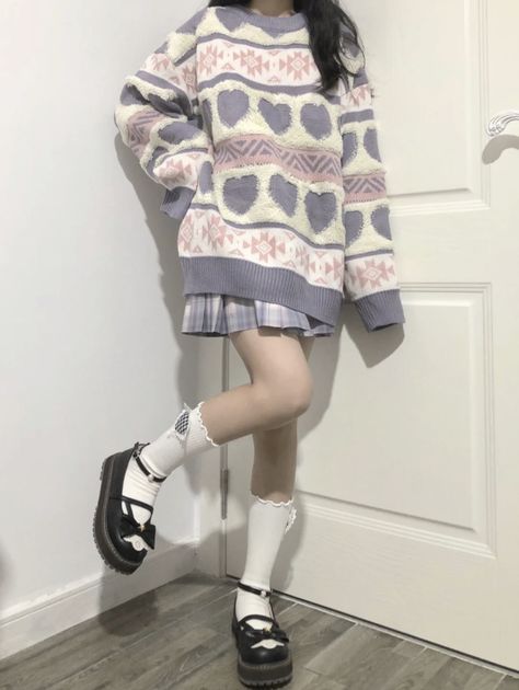 Purple Harajuku Outfit, Shibu Kawaii, Dark Kawaii Outfits, Aesthetic Kawaii Outfits, Cute 2000s Outfits, Outfit Inspo Korean, Harajuku Outfit, Blue And White Outfit, Pastel Harajuku