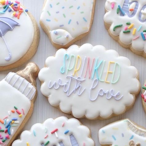 PROCRASTIBAKING BY PAIGE CLEMENTS on Instagram: "Sprinkled with love 🍼✨  This is without a doubt the cutest theme for a baby sprinkle!  • • • #sugarcookies #cookies #decoratedcookies #cookiesofinstagram #customcookies #royalicing #royalicingcookies #cookieart #cookiedecorating #sugarcookiesofinstagram #decoratedsugarcookies #edibleart  #instacookie #cookier #baking #cookieartist #cookie #cookiedecorator #customsugarcookies #decorativesugarcookies #icingcookies #talentedcookiers #sugarart #cookiesofinstagram #longisland #royalicingart #homebaker #cookieclasses #babyshowercookies #babysprinkle" Baby Sprinkle Cookies Girl, Sprinkled With Love Cookies, Baby Sprinkle Cookies, Baby Shower Quotes, Sprinkled With Love, Sweet Logo, Sprinkle Shower, Sprinkle Baby Shower, Sugar Cookie Designs