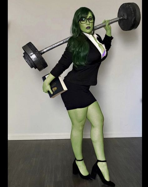 She Hulk Costume, Hulk Halloween Costume, Female Hulk, She Hulk Cosplay, Dragon Punch, Hulk Costume, Jennifer Walters, Couples Halloween Outfits, 2024 Halloween