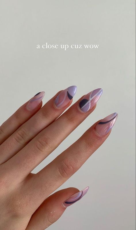 Nails Acrylic Spooky, New York Aesthetic Fashion, Nail Ideas Disney, Witch Nails Acrylic, Nail Designs Y2k, Current Nail Trends 2023, Fall Nails Designs Autumn, Nail Designs Easter, Witch Nails