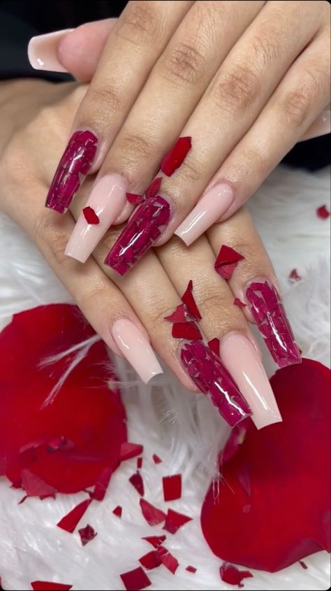 Red Rose Nails Acrylic, Rose Encapsulated Nails, Rose Petal Nails, Cosmetology Nails, Nail Inspo Red, Rose Valentine, Mani Ideas, Encapsulated Nails, Nail Art Diy Easy