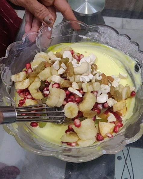 #Recipe #ramzanspecial SUPER FRESH FRUIT CREAM😍😍 . [ INGREDIENTS]:- Amul fresh cream , curd , Saffron , all the available fruits at home,… Amul Fresh Cream Recipes, Fruit Cream, Fresh Cream, Cream Recipes, Fruit Salad, Fresh Fruit, Acai Bowl, At Home, Salad