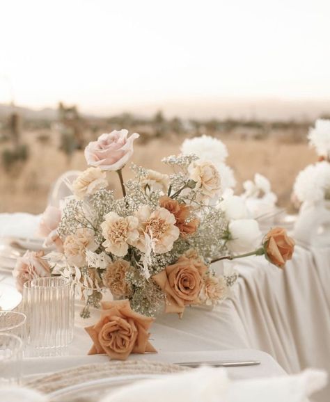 Wedding Dish Decoration, Modern Neutral Wedding Flowers, Ballgown Wedding Dress With Bouquet, Terracotta Wedding Bride And Groom, Neutral Simple Wedding Decor, White And Beige Floral Arrangements, Neutral October Wedding, Taupe Centerpiece Wedding, Neutral Flower Arrangements Centerpieces