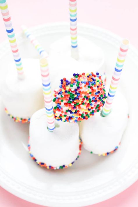 Easy Sprinkle Marshmallow Pops - Chaotically Creative Squishmallow Cake Pops, Easy Party Treats, Squishmallow Party, Cake Marshmallow, Decorated Marshmallows, Easy Party Desserts, Marshmallow Dip, How To Make Marshmallows, Birthday Party Treats