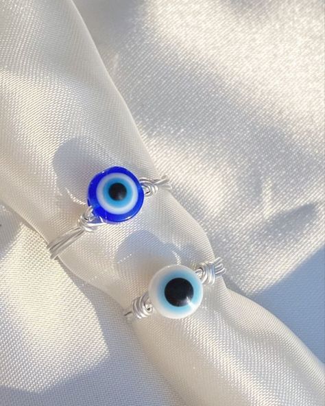 Evil Eye Jewelry Bracelet, Light Blue Evil Eye, Indie Necklace, Evil Eye Amulet, Precious Metal Clay Jewelry, Icon Jewelry, Pop Jewelry, Amulet Bracelet, Crystal Bead Jewelry