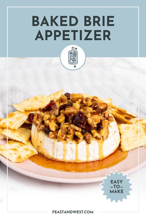 Baked Brie With Honey, Brie With Honey, Baked Brie Honey, Honey Bacon, Brie Appetizer, Brie Recipes, Elegant Appetizers, Walnut Recipes, Baking With Honey