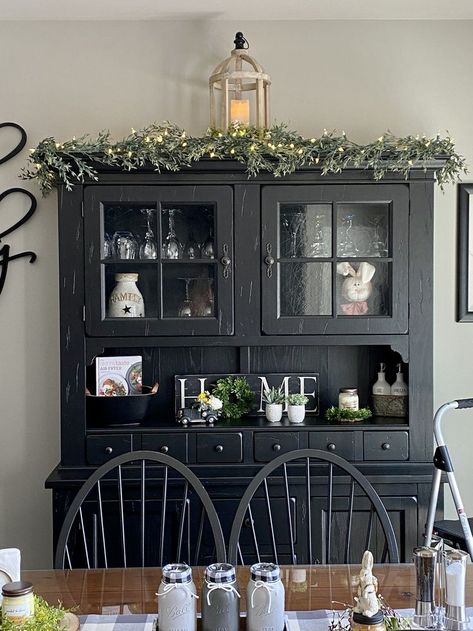 China Cabinet Dining Room, Grey China Cabinet, Black China Cabinet, Dining Room Cabinet, Black China, Cabinet Dining Room, Room Cabinet, Decor Candles, Hutch